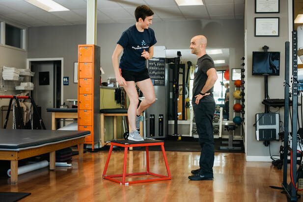 Physical Therapist Matt Flood performing an athletic performance screening